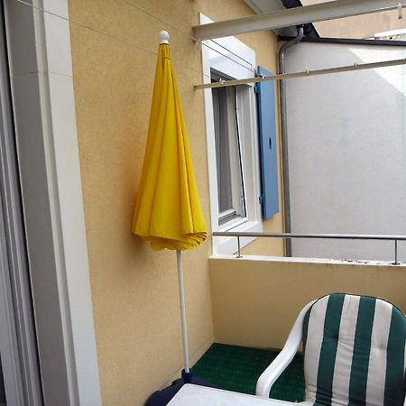 B&B Schlettstadterstrasse Basilea Esterno foto