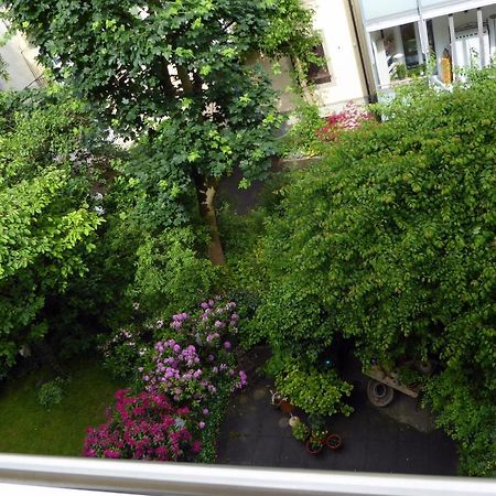 B&B Schlettstadterstrasse Basilea Esterno foto