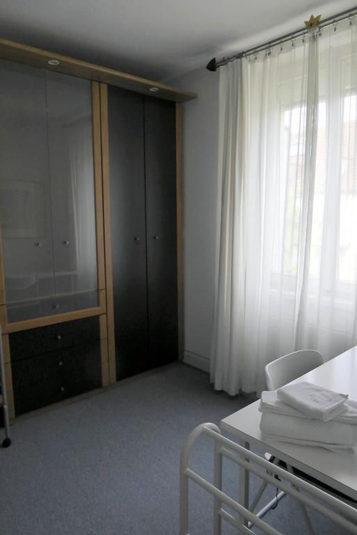 B&B Schlettstadterstrasse Basilea Esterno foto