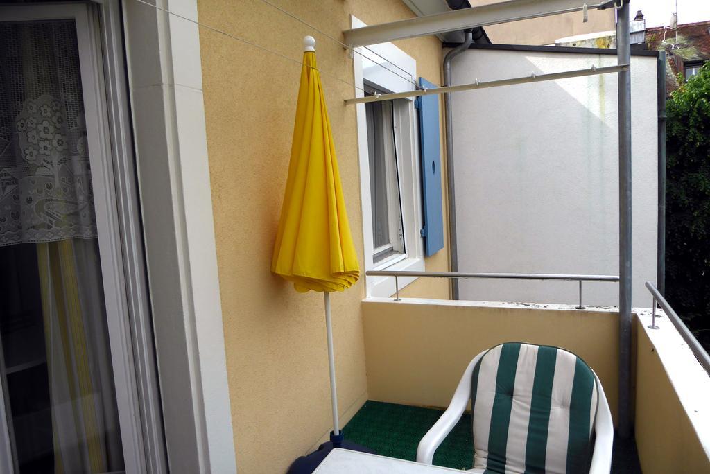B&B Schlettstadterstrasse Basilea Esterno foto